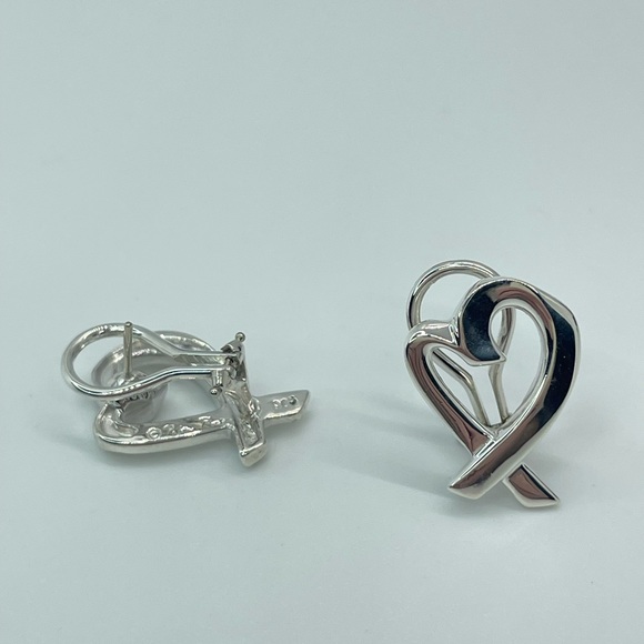 Tiffany & Co. Vintage Large Paloma Picasso Loving Heart Earrings - Picture 7 of 16